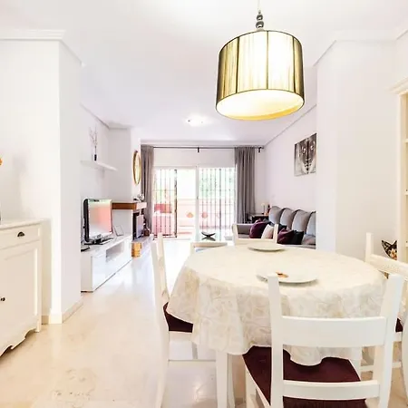 Apartamento En Marbella Guadalmina Primera Linea De Campo De Golf Los Cartujanos Exterior photo