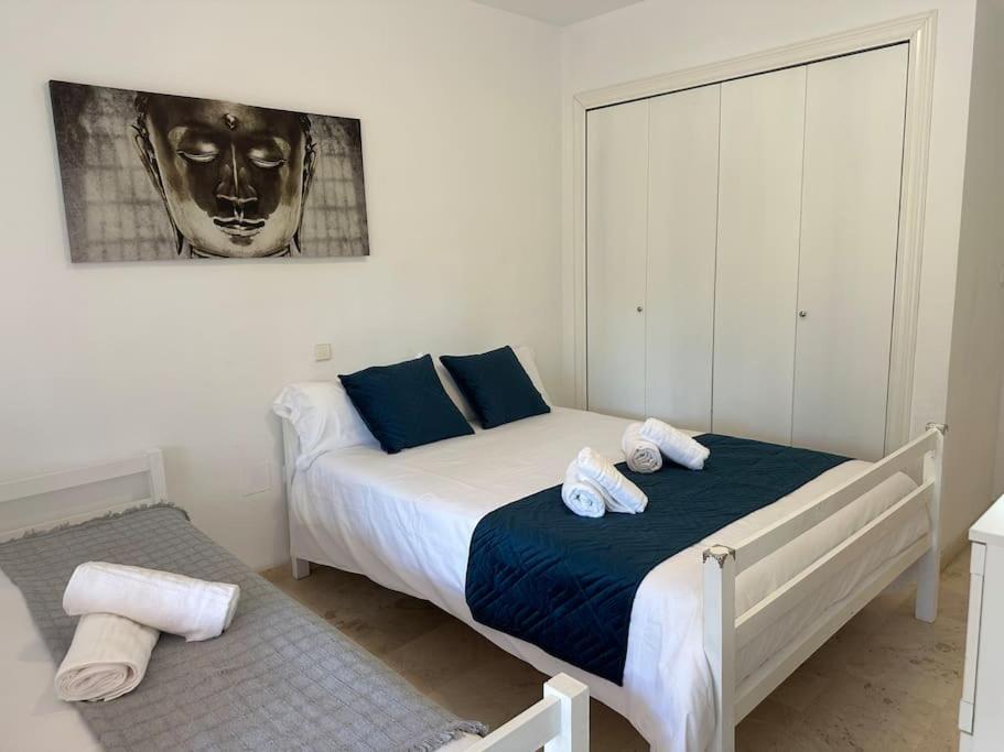 En Guadalmina Primera Linea De Campo De Golf Cartujanos Apartment Marbella